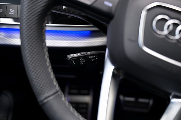 Audi Q8 23 of 30