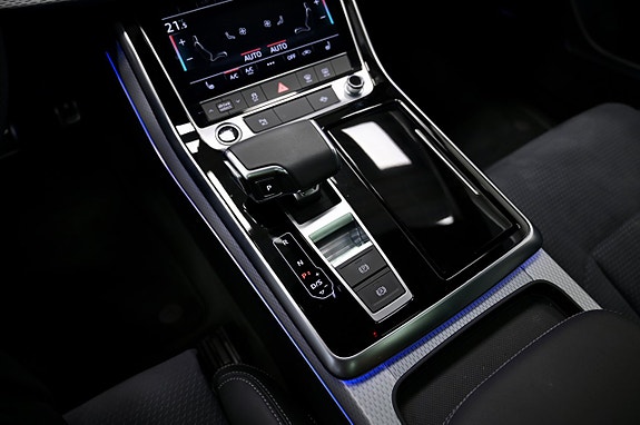 Audi Q8 24 of 30