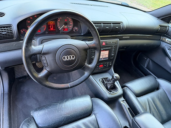 Audi S4 6 of 19