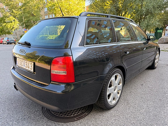 Audi S4 8 of 19