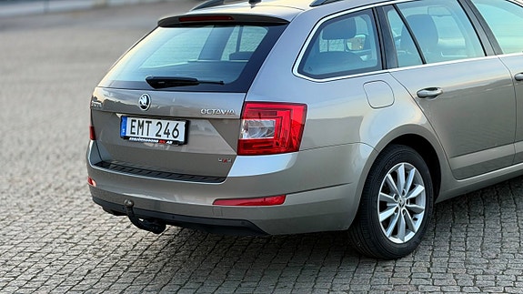 Skoda Octavia 11 of 24