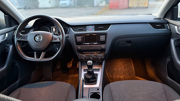 Skoda Octavia 17 of 24
