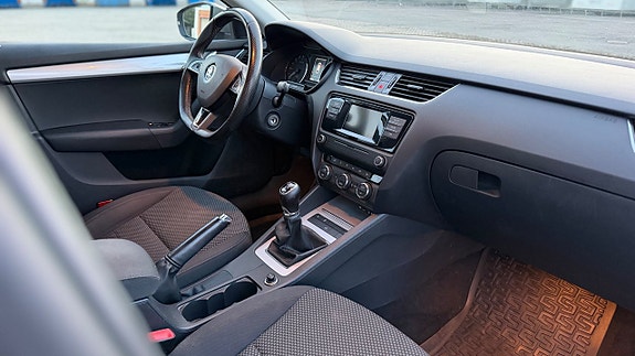 Skoda Octavia 16 of 24