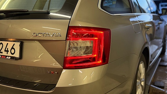Skoda Octavia 24 of 24