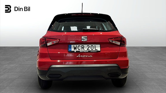 Seat Arona 5 of 12