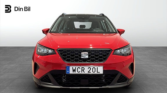 Seat Arona 4 of 12