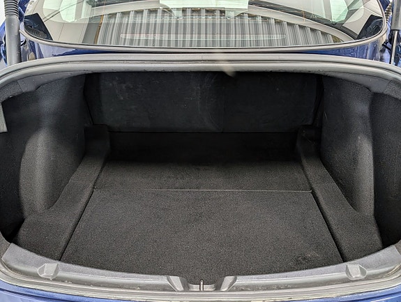 Tesla Model 3 15 of 16