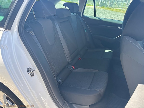Skoda Octavia 20 of 30