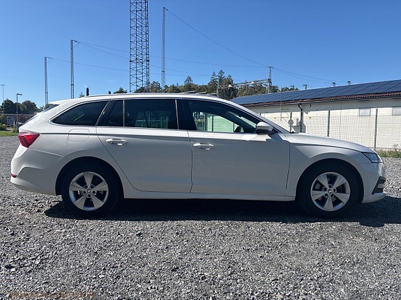 Skoda Octavia 4 of 30