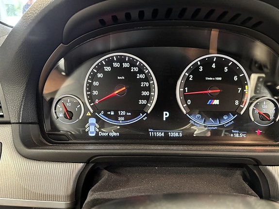 BMW M5 7 of 13