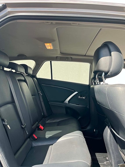 Toyota Avensis 15 of 21