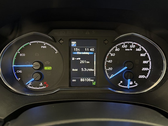Toyota Yaris 14 of 24