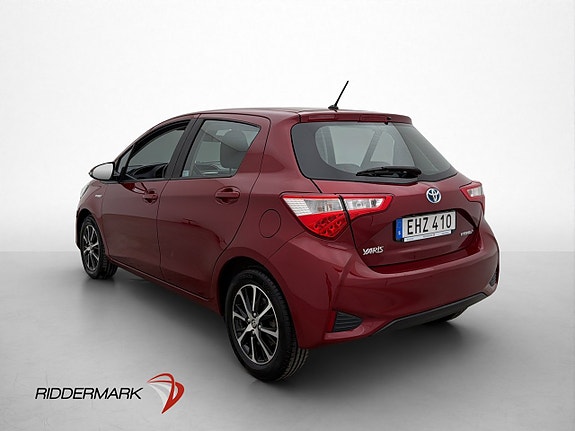 Toyota Yaris 5 of 24