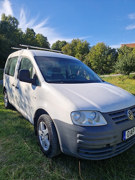 Volkswagen Caddy 4 of 8