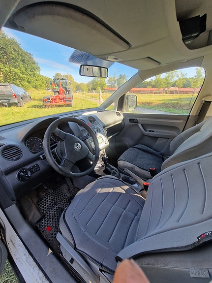 Volkswagen Caddy 7 of 8