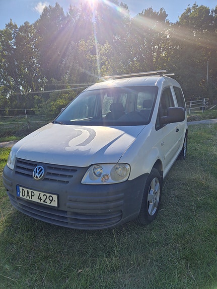 Volkswagen Caddy 5 of 8