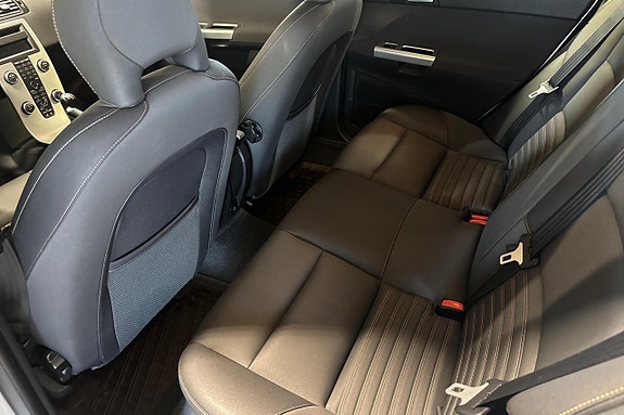 Volvo V50 19 of 21