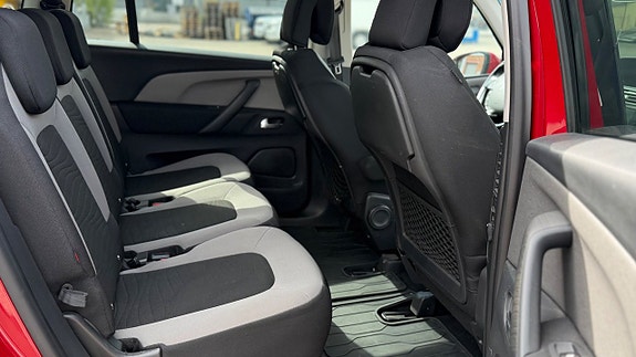Citroen Grand C4 Picasso 14 of 20