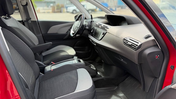 Citroen Grand C4 Picasso 16 of 20
