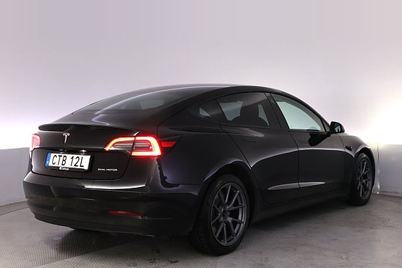 Tesla Model 3 5 of 27