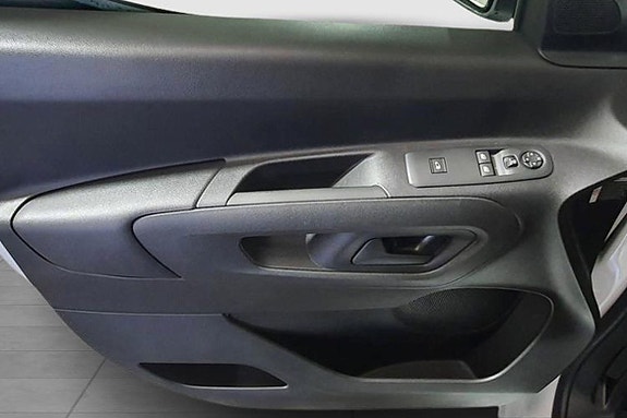 Toyota Proace City 17 of 19