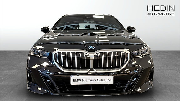 BMW 530e 8 of 9