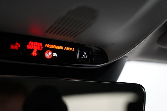 Volvo XC40 20 of 24