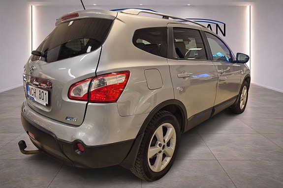 Nissan Qashqai+2 4 of 17