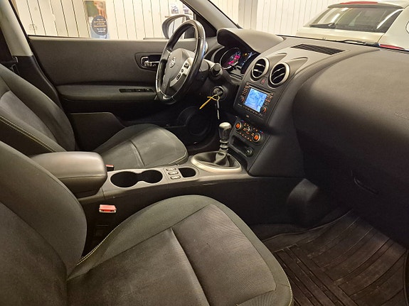 Nissan Qashqai+2 10 of 17