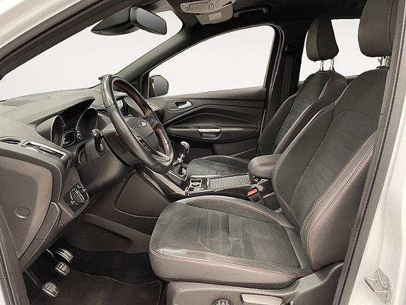 Ford Kuga 9 of 25