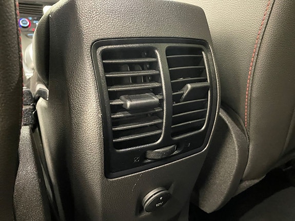 Ford Kuga 21 of 25
