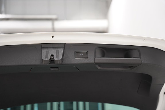 Volkswagen Passat Alltrack 25 of 25