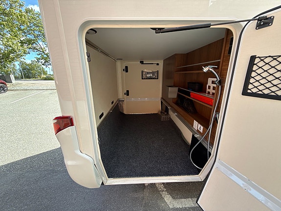 Hymer B-MC T 580 10 of 10