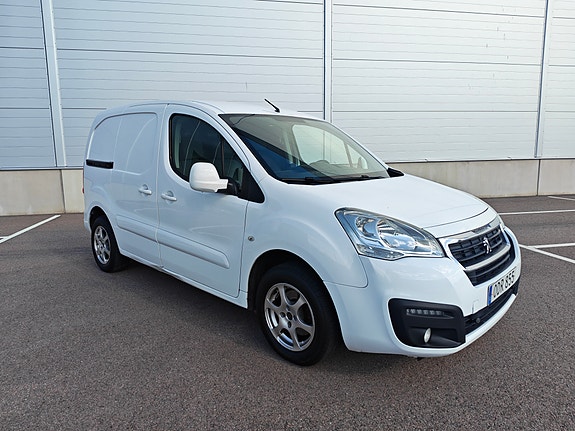 Peugeot Partner 4 of 10