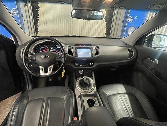 Kia Sportage 5 of 8