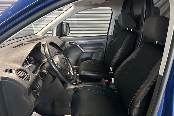 Volkswagen Caddy Maxi 12 of 14