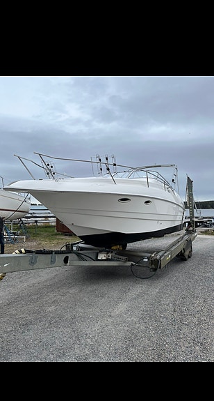 Larson 254 cabrio,ink trailer 4 of 6