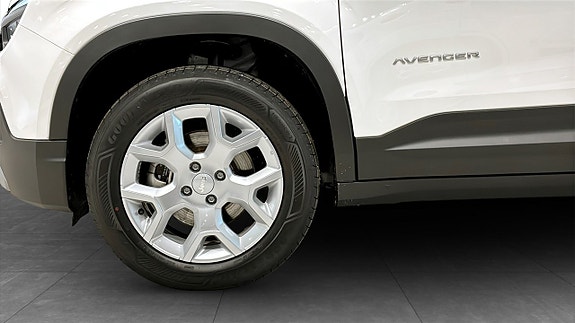 Jeep Avenger 9 of 9