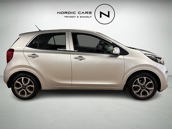 Kia Picanto 5 of 16