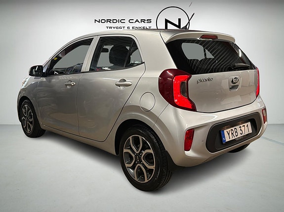 Kia Picanto 2 of 16