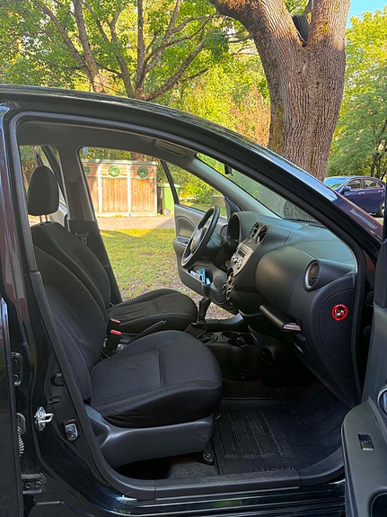 Nissan Micra 13 of 13