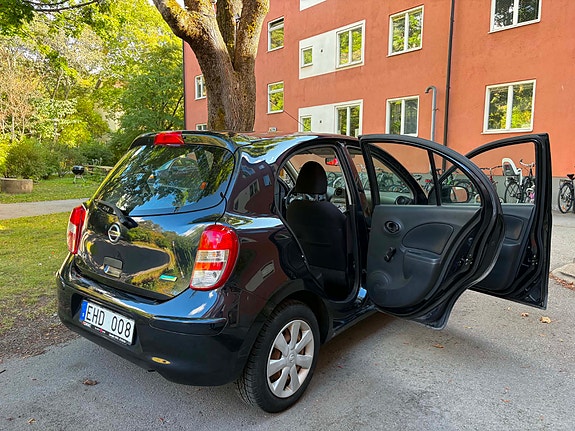 Nissan Micra 4 of 13