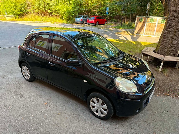 Nissan Micra 2 of 13