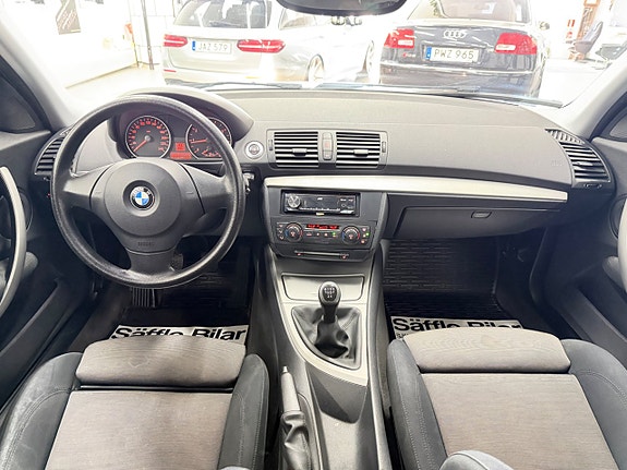 BMW 116i 19 of 29