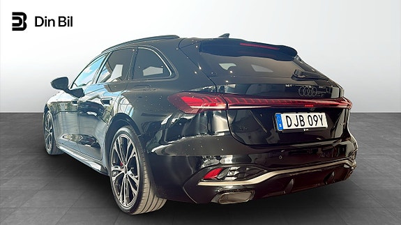 Audi A5 3 of 21