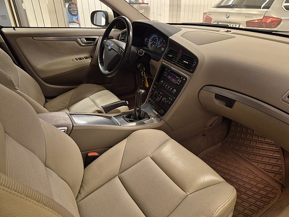 Volvo S60 10 of 13