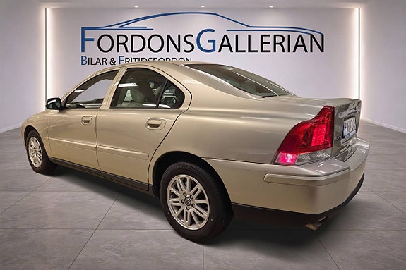 Volvo S60 6 of 13