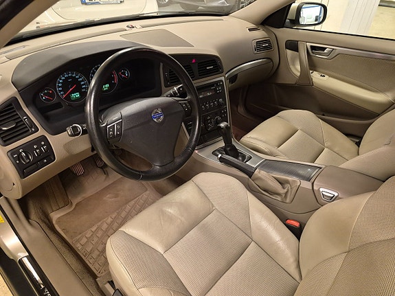 Volvo S60 7 of 13