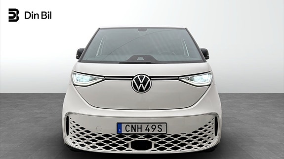Volkswagen ID. Buzz 4 of 19