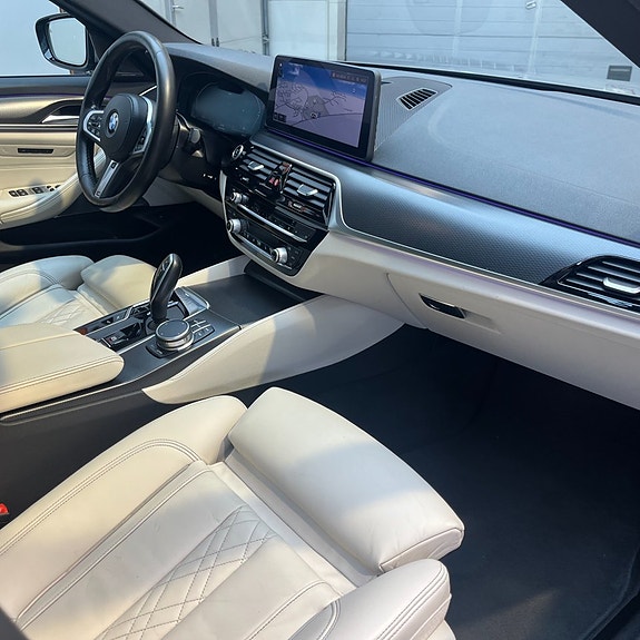 BMW 540d 12 of 13